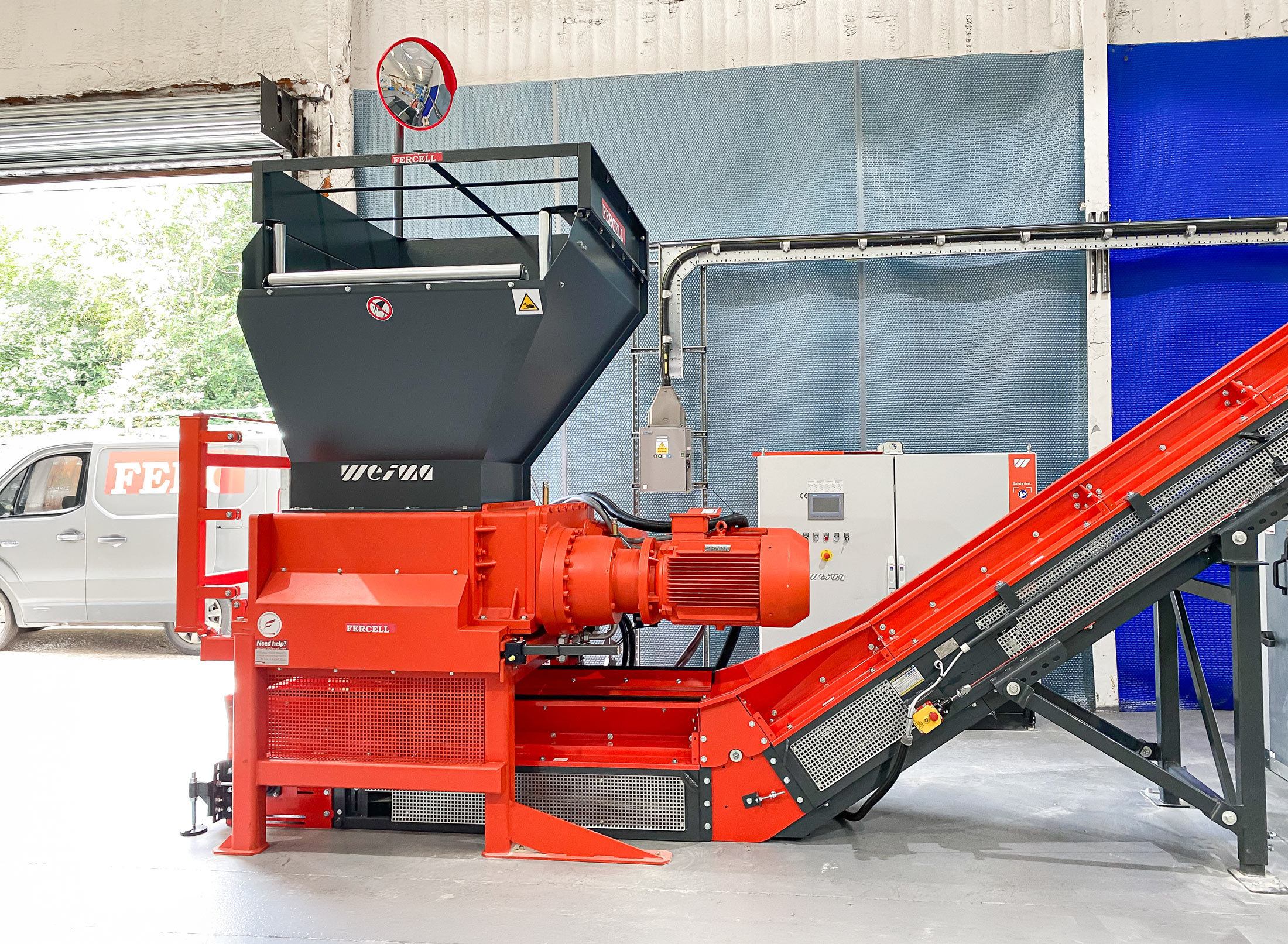 WEIMA ZM mit Austragsförderband