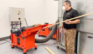 Restholz Leisten Zerkleinerung Holz mit WEIMA Biber Shredder