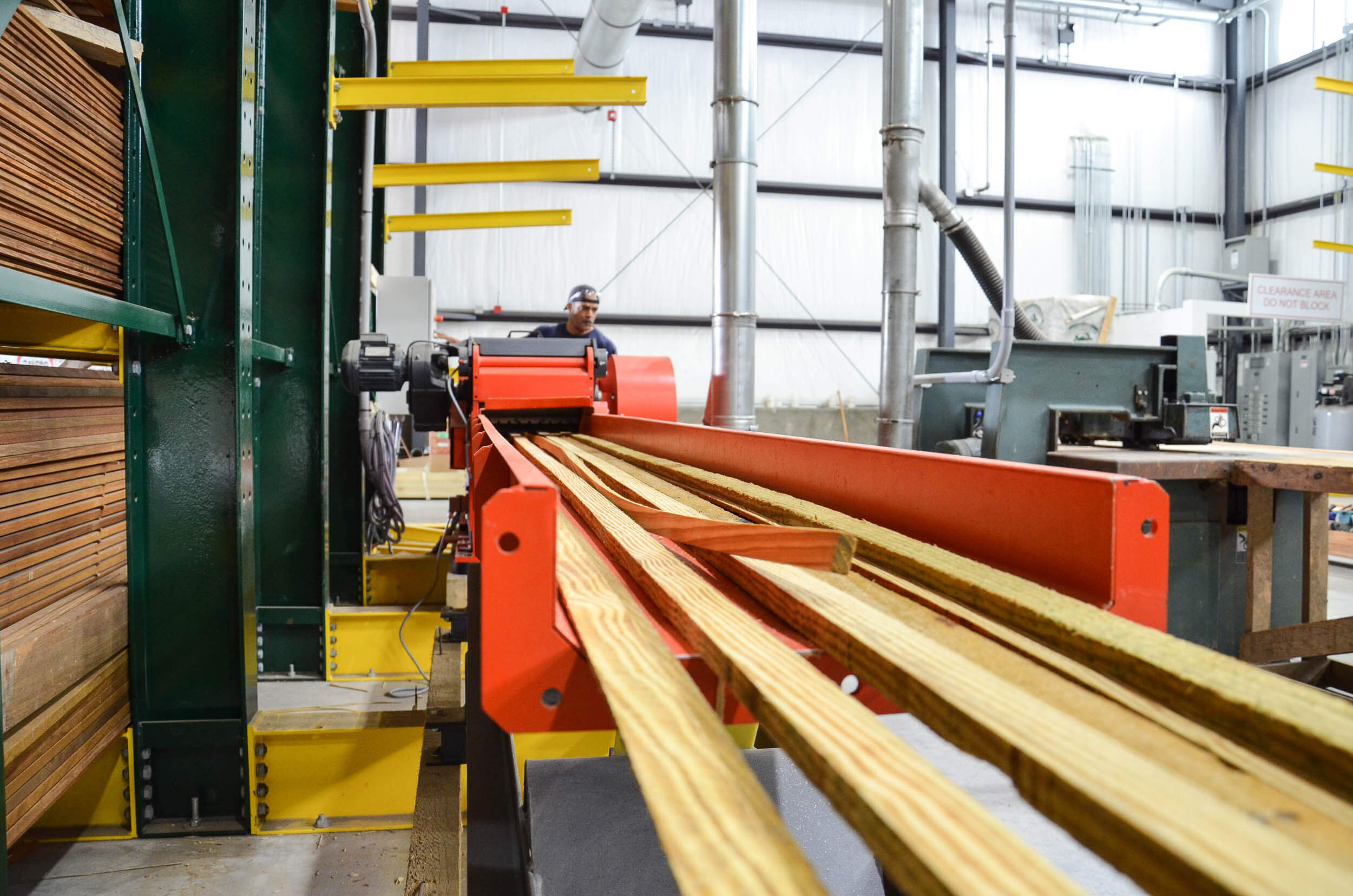 WEIMA WLH Tiger 400 bei Southern Lumber shreddert lange Holzreste