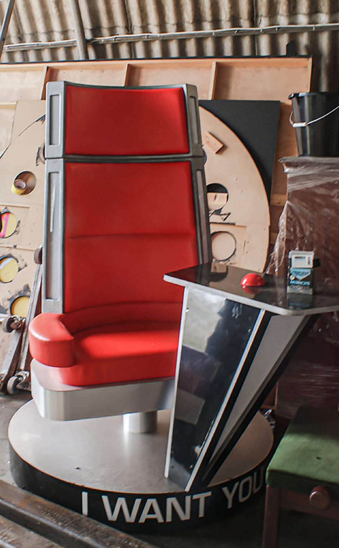 TV set from the Voice a judge's chair