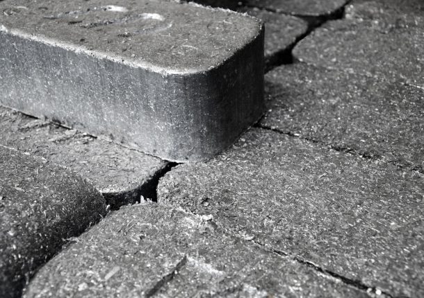 Briquettes made of light metal are easily stackable