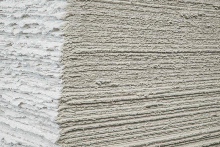 Zellstoff kann nach der Zerkleinerung in den Produktionskreislauf rückgeführt werden.