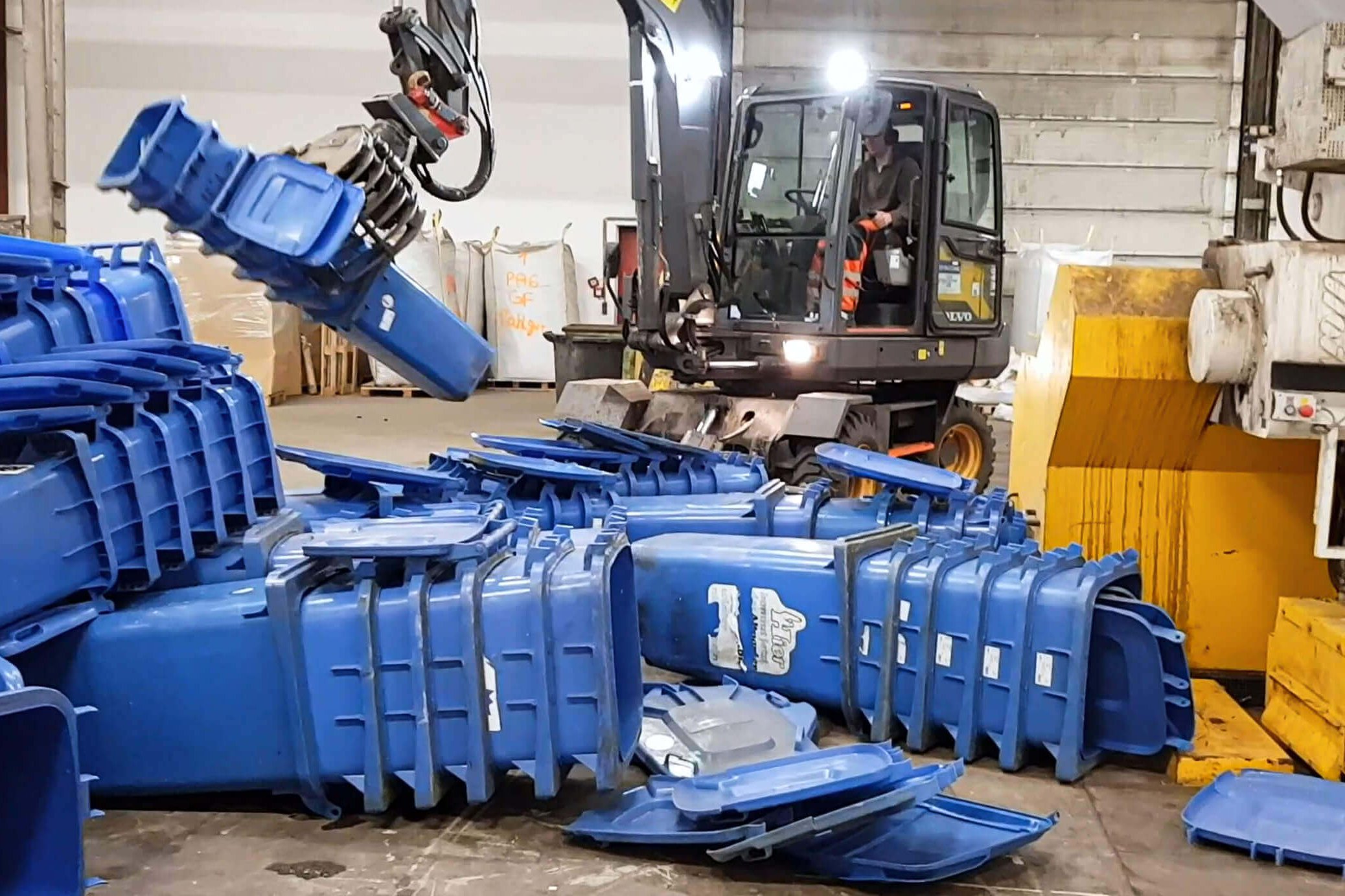 Disused trash cans made from plastics before shredded
