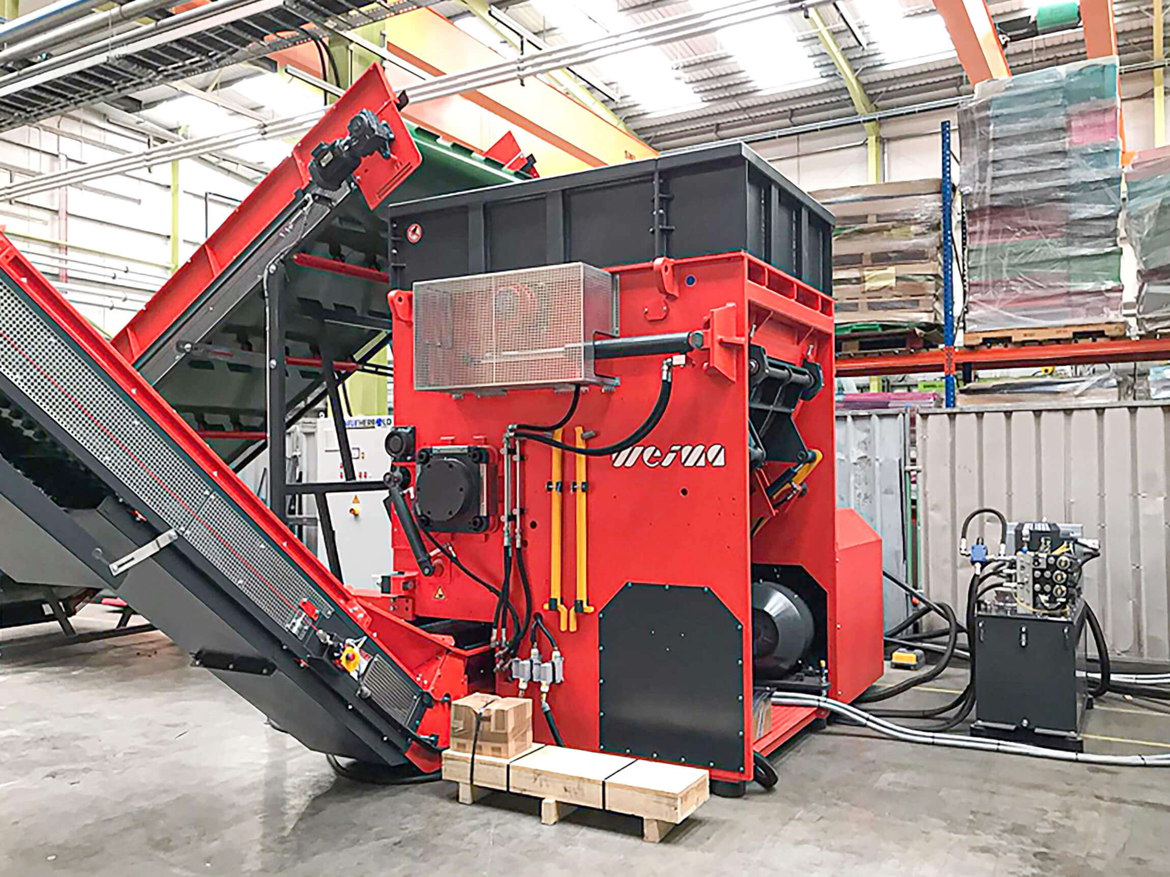 Einwellen-Shredder von WEIMA für einen UK Kunden