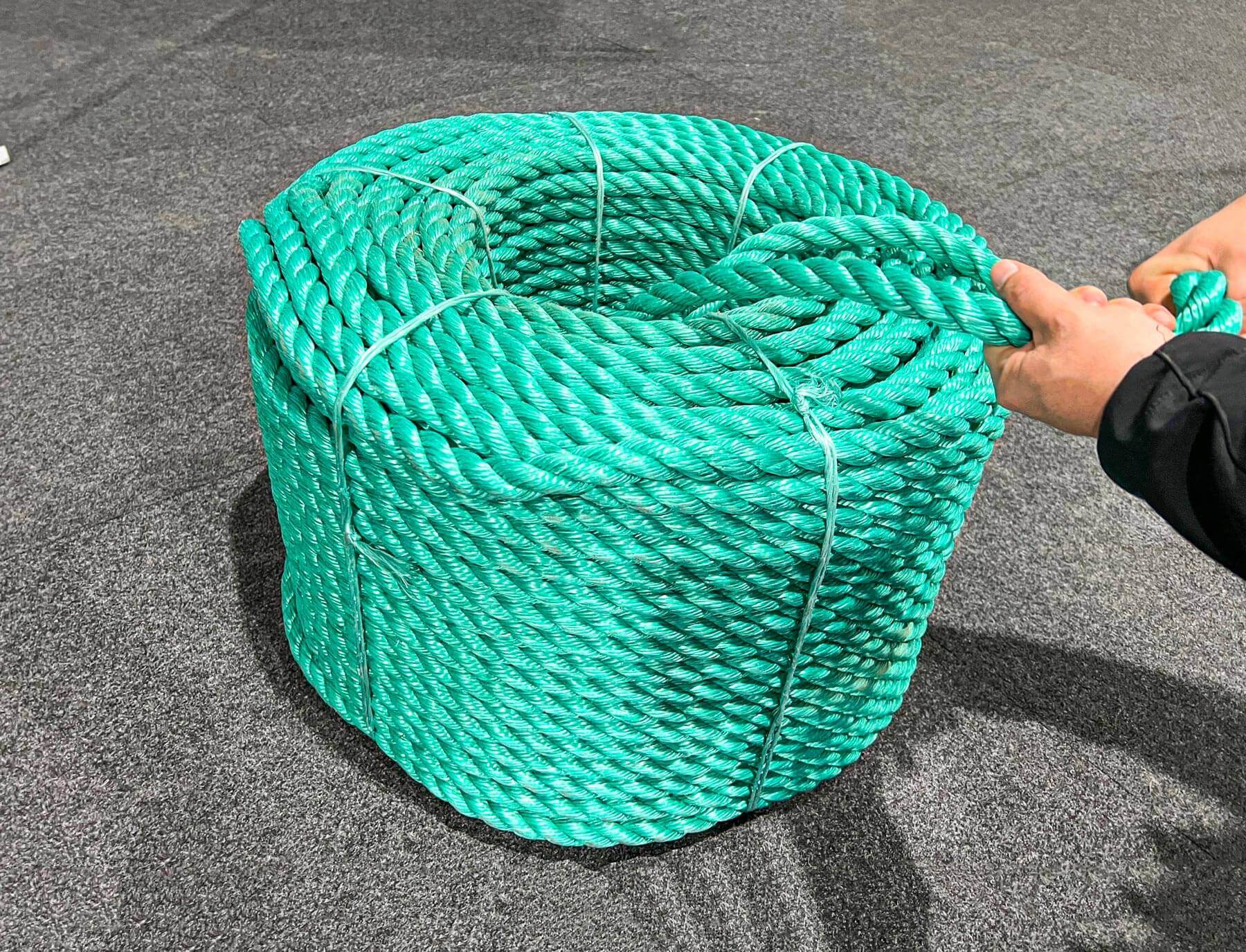 türkise taue aus recycelten Plastik fasern