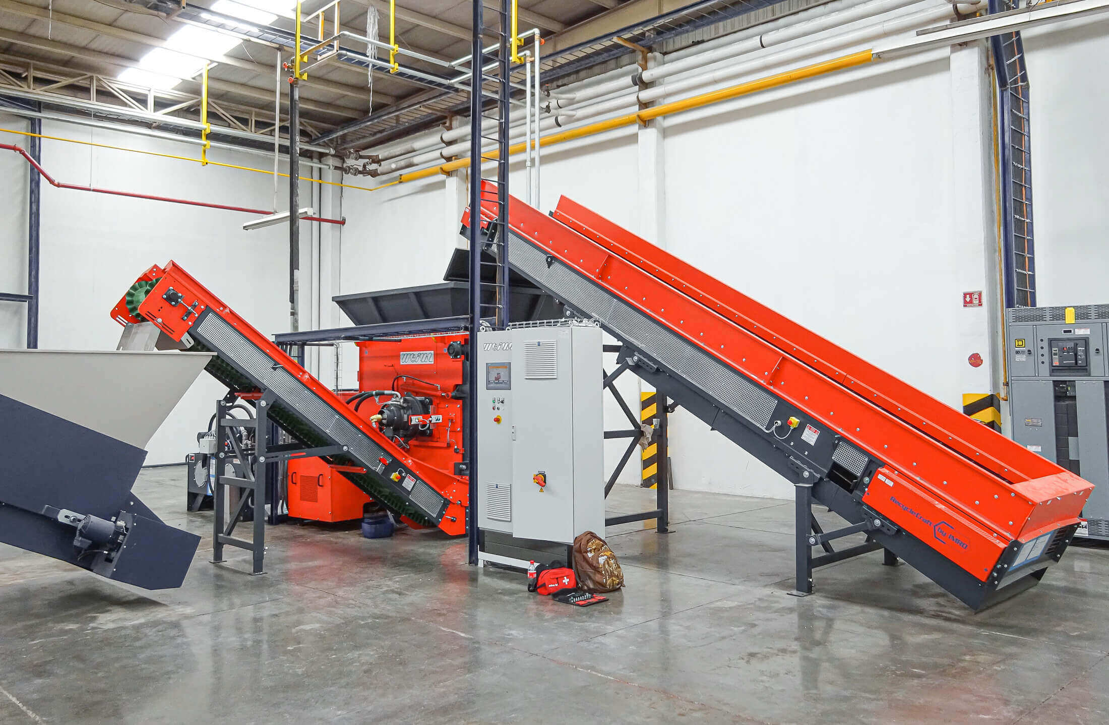 WEIMA shredder before extrusion machine
