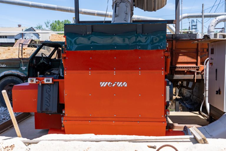 WEIMA's machine is well protected on Grayson Lumber's outdoor site.