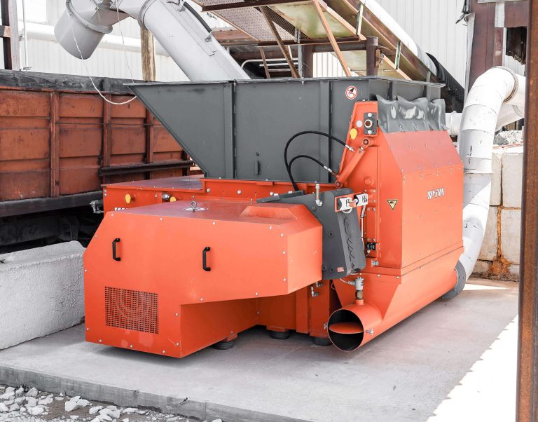 WEIMA WLK 15 single-shaft shredder for waste wood at Grayson Lumber mill