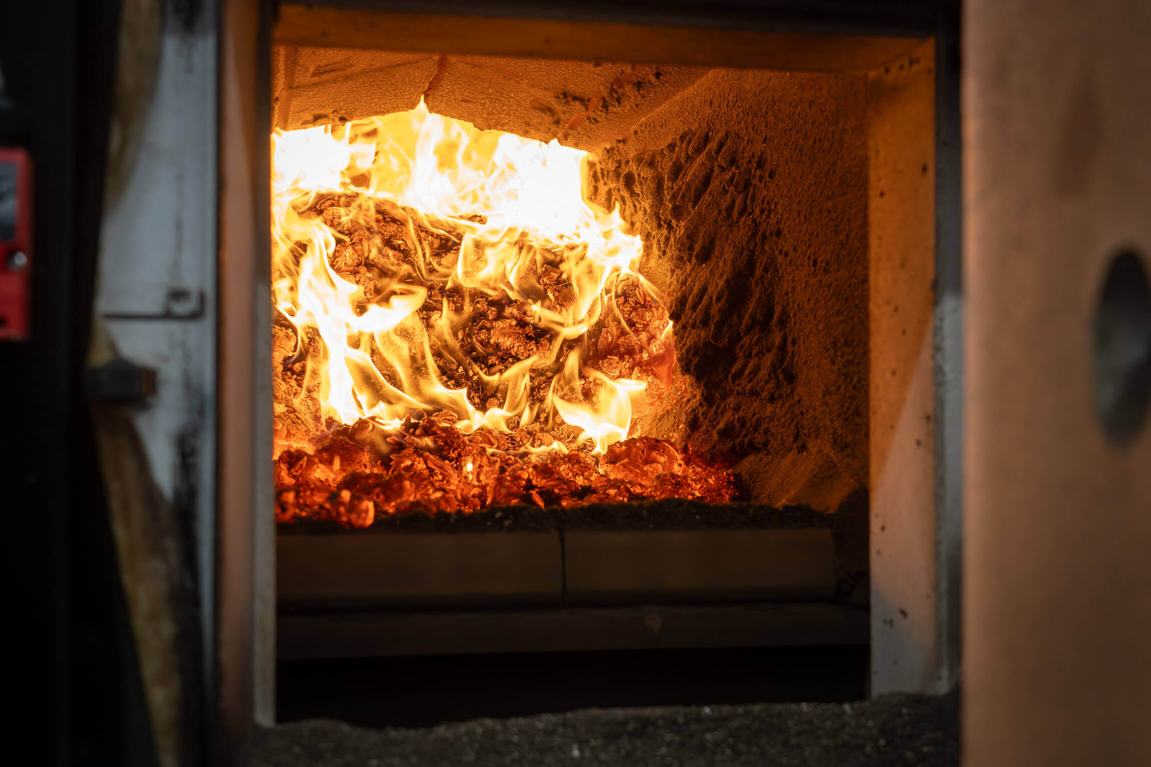 Trockenkammern werden mit der Wärmer aus der Hackschnitzel-Heizung betrieben.